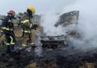 Bomberos Voluntarios acudieron al incendio de un auto en ruta 3 vieja