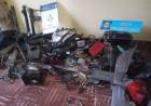 Encuentran decenas de partes de motos en un allanamiento