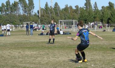 El equipo de Fútbol Femenino "La M" pide la colaboración de la comunidad para una de sus jugadoras