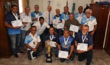 El Intendente Uset reconoció a los rosaleños campeones en las Olimpíadas de Veteranos de Malvinas 
