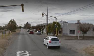 Desde el Municipio de Coronel Rosales piden circular con precaución por un desperfecto en un semáforo