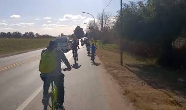 Se realizó una jornada de cicloturismo desde Punta Alta hasta Villa Arias