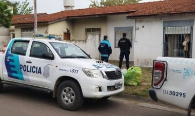 La Policia detuvo a un hombre acusado de robar un celular de un comercio