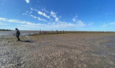 La Empresa Oiltanking informó que hasta el momento se retiraron 6 mil kg de residuos