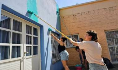 Voluntarios y funcionarios del Municipio de Coronel Rosales realizaron una nueva jornada solidaria