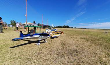 Se viene el 24° Festival de aeromodelismo en el Aero Club Punta Alta