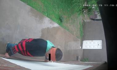 Un vecino de Pehuen Co vió a través de sus cámaras como intentaban robar en su casa