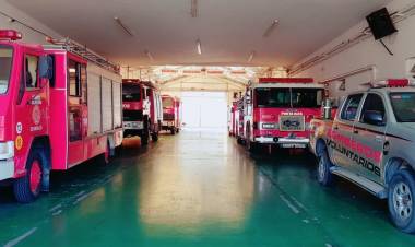 Bomberos Voluntarios y un fin de semana con mucho trabajo