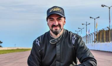 El Puntaltense Juan Pablo Izarra hizo podio en la sexta fecha del Fiat Uno Pista