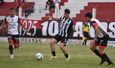 Sporting y Liniers empataron 0 a 0 por la fecha 4 del TRFA 2024/25