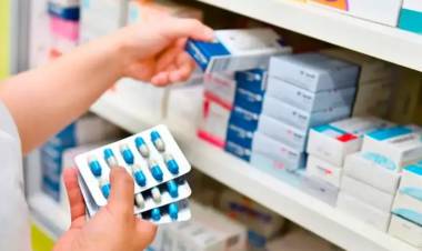 Nuevo sistema de validación de PAMI genera problemas en la entrega de medicamentos a jubilados