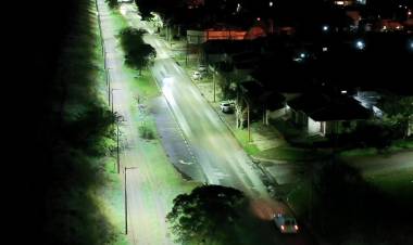 El Municipio puso en funcionamiento las nuevas luminarias LED en la Pista de Salud de Avenida Colón