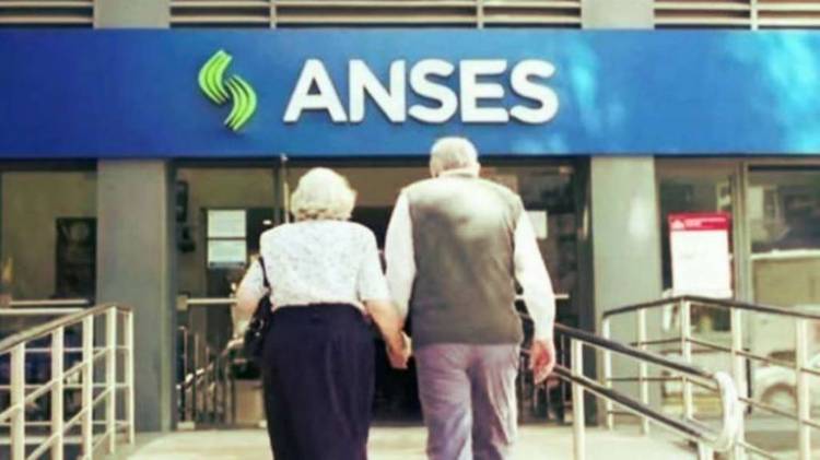 Jubilados de ANSES cobraran un bono y acceden a otros beneficios en noviembre 2022