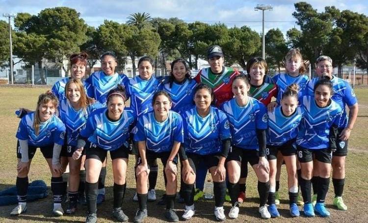 Femenino: FC Puerto Belgrano goleó 4 a 1 a Petroquímicos por la fecha 3 del Clausura 2023