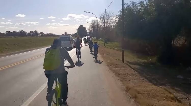 Se realizó una jornada de cicloturismo desde Punta Alta hasta Villa Arias