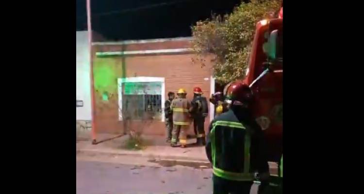 Otro principio de incendio en una vivienda se generó en Tucumán al 21 en la noche del viernes