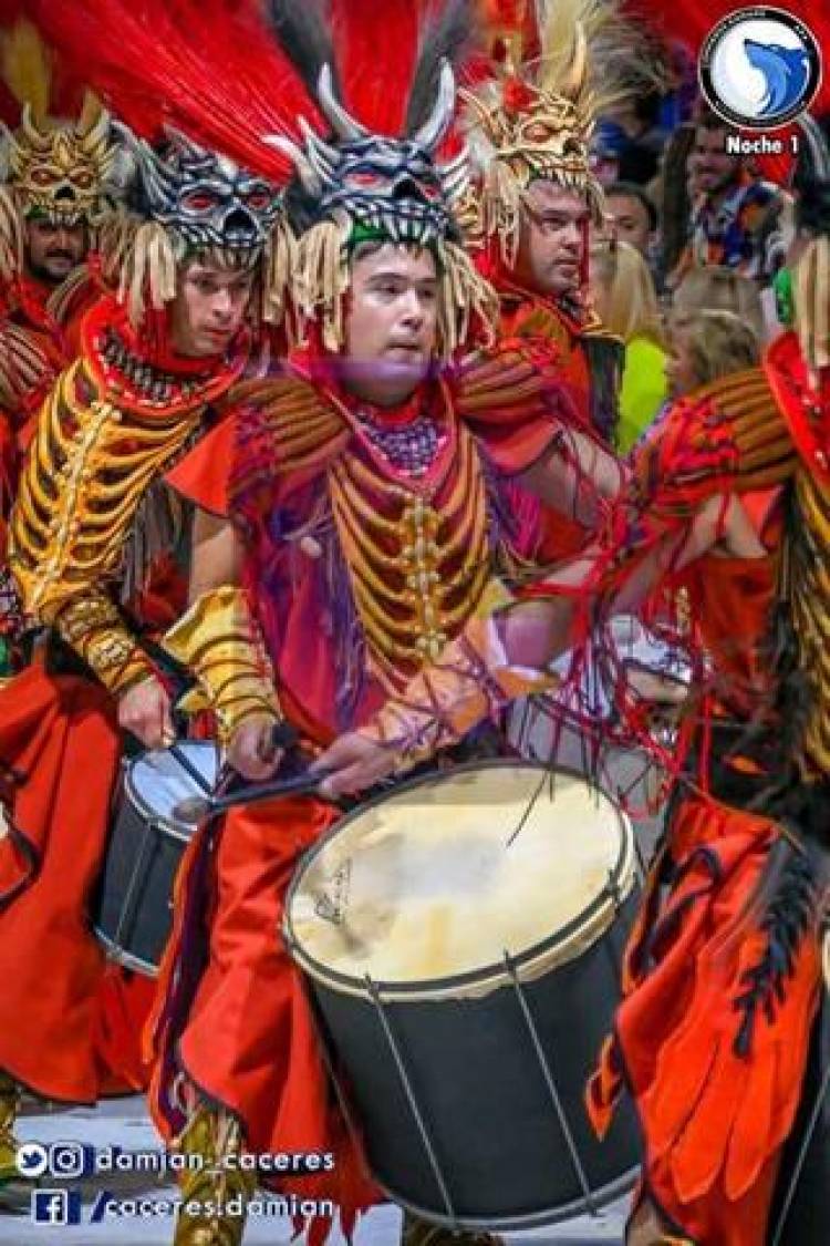 Un joven Puntaltense es protagonista de una prestigiosa comparsa en Gualeguaychú