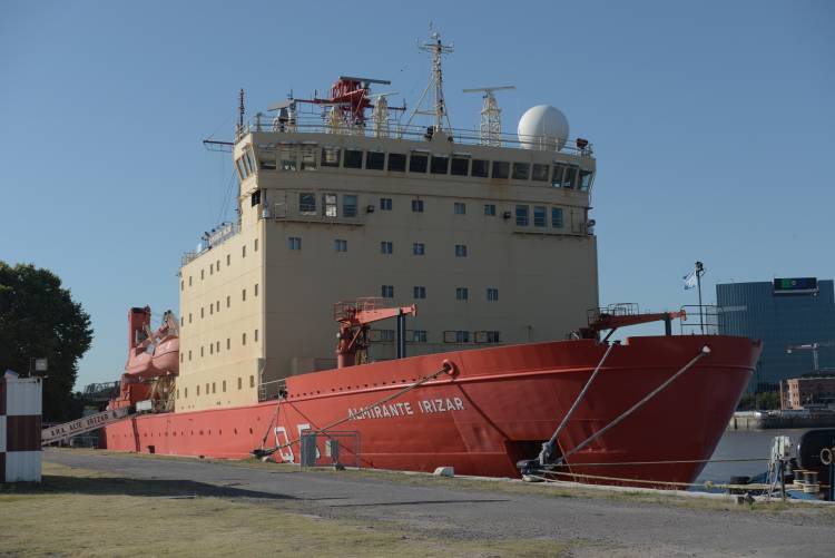 Finalizó la primera etapa de la Campaña Antártica de Verano 2024/25