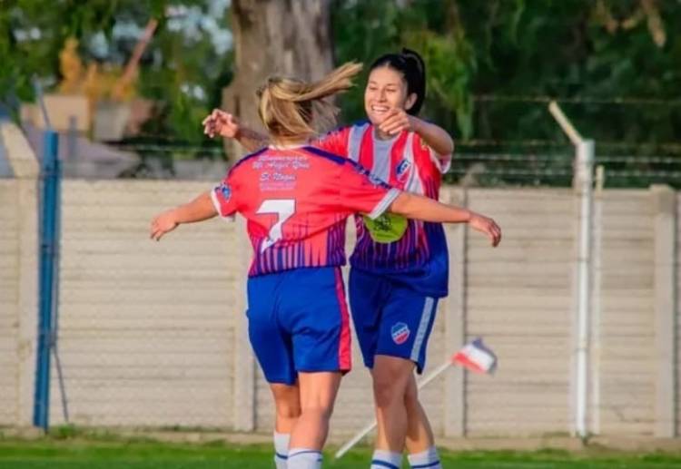 Femenino: Victoria de Rosario ante San Francisco por la fecha 6 del Apertura 2025 de la Liga del Sur