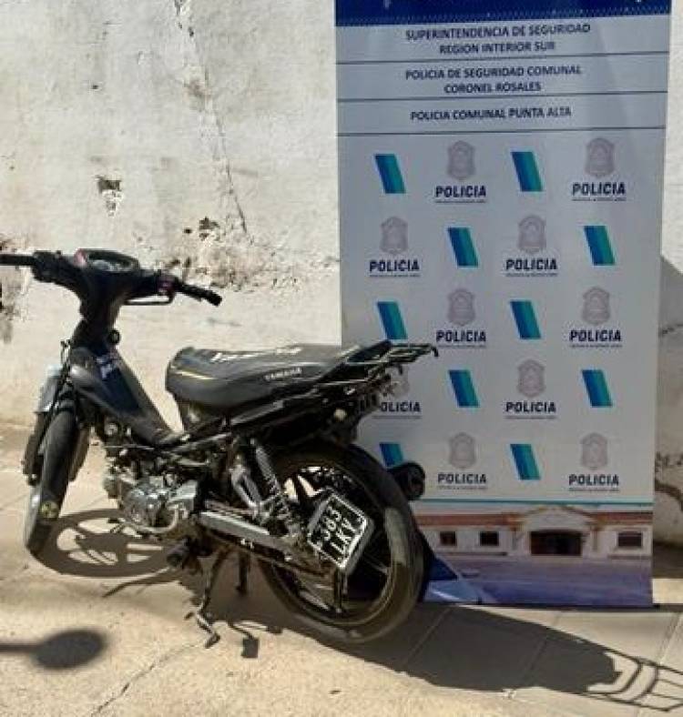 Un hombre fue aprehendido por circular en una moto con numeración limada