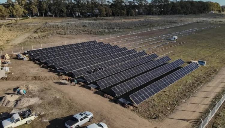 Avanza la construcción del Parque Solar de Pehuen Co