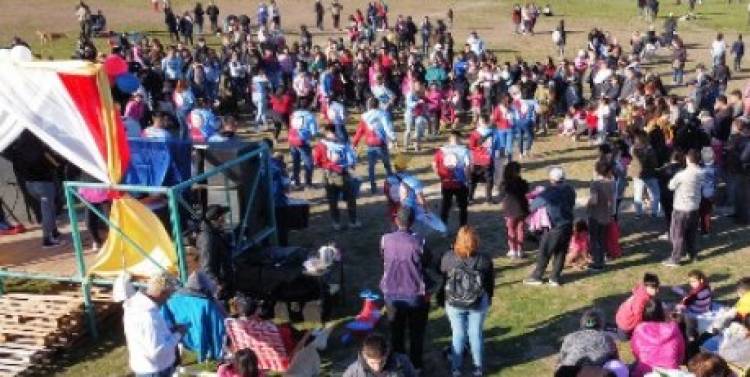 Festival solidario por el Día del Niño: convocan a colaborar con premios y golosinas