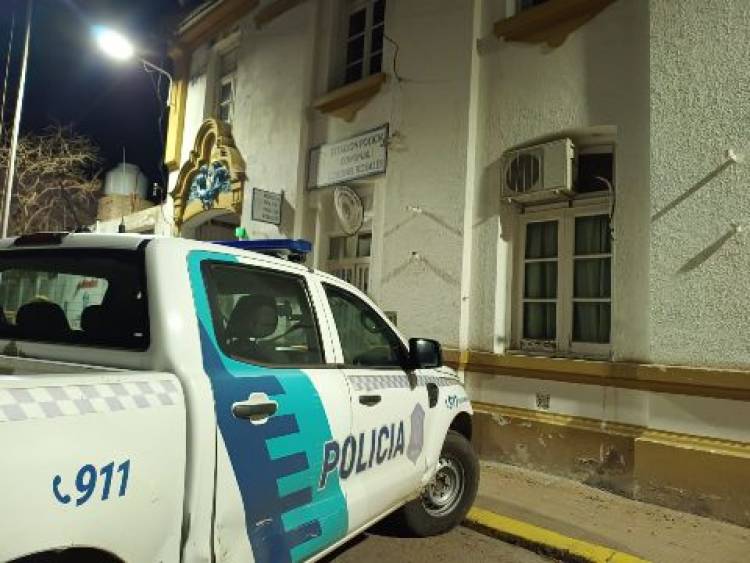 Allanamiento en la comisaría de Punta Alta y la cárcel de Bahía por causa de drogas