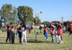 Con una gran concurrencia, volvió la Kermesse de Rosales Municipio en Barrio Centenario 