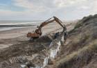 El Municipio continúa trabajando para reforzar la protección del frente costero de Pehuen Co  