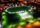 El Municipio de Coronerl Rosales colocó luminarias LED en el Polideportivo Municipal de Río Dulce 51