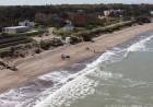 El Municipio de Coronel Rosales busca poner nuevos límites al tránsito de vehículos en la playa de Pehuen Co