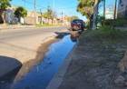Vecinos juntan firmas para elevar al intendente por la problemática de agua y cloacas en la ciudad