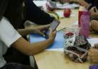Avanza una ley que restringe el uso de celulares para alumnos de Secundaria en toda la provincia