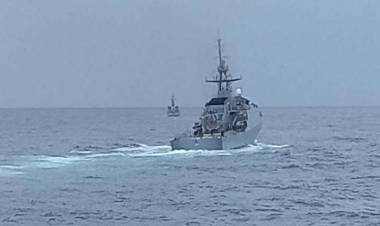 La Armada realiza un adiestramiento combinado de búsqueda y rescate