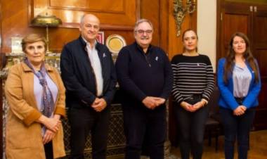 El Intendente Uset y la Diputada Gómez se reunieron con autoridades de la UNS para seguir trabajando sobre el boleto estudiantil 