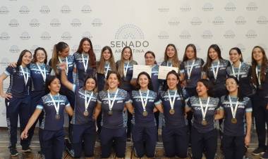 Se realizó una distinción del Senado a las campeonas mundiales de Roller Dreams