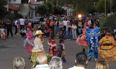 Se festejó el 35° aniversario del “Monumento a las provincias argentinas”