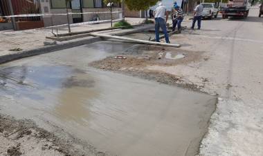 El Municipio continúa los trabajos de reparación de hormigón en distintos puntos de la ciudad 