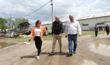 El Intendente Uset recorrió inversiones en Puerto Rosales junto al ministro de Desarrollo Agrario 