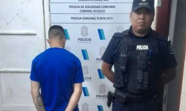 Detuvieron en Punta Alta a un hombre con una moto denunciada como robada en Bahía Blanca