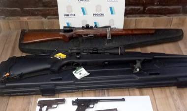 Se realizaron allanamientos en viviendas de las localidades de Pehuen Co y Punta Alta