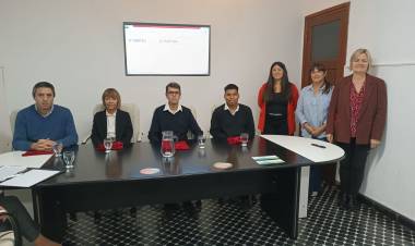 El Municipio sorteó a los 100 ganadores de Rosales Premia por pagar su tasa anual 