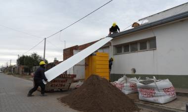 Avanza la obra del Municipio para la construcción de nuevas aulas y reformas en la Escuela Secundaria N°11