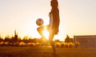 Este sábado se realizará un encuentro de Fútbol Femenino en el Polideportivo Municipal