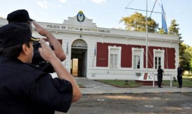 Se abre la inscripción para ingreso a la Policía de Establecimientos Navales