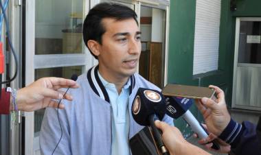 Aramayo: “Aristimuño usa los fondos públicos del puerto para su proyecto político personal”