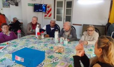 El Municipio dicta talleres preventivos sobre consumo de sustancias psicoactivas en adultos mayores