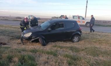 Una mujer que conducía por ruta 3 perdió el control de su vehículo e impactó contra el guardarrail