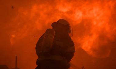 Incendio de un cañaveral en Villa Arias