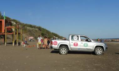 Comenzó el operativo de guardavidas municipales en Pehuen Co y Arroyo Pareja